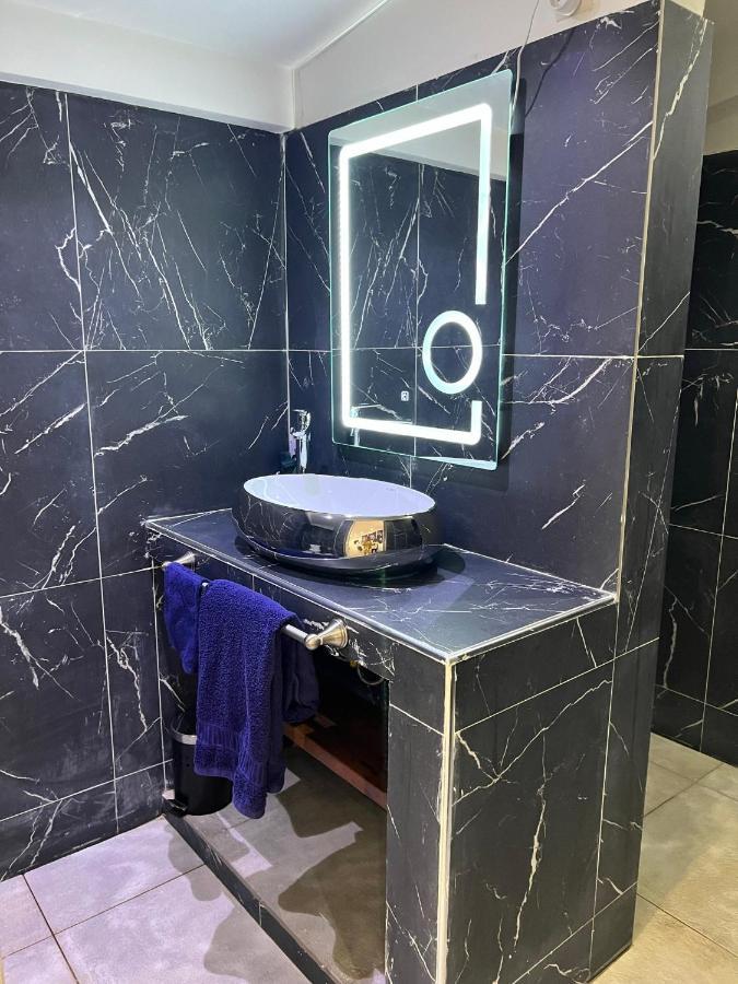 Chez Lilie Maison D'Hotes A Saly Экстерьер фото